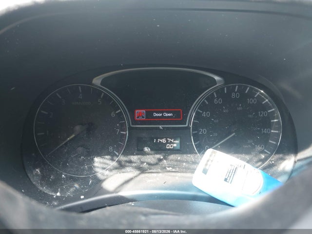 45861921 :رقم المزاد ، 5N1AR2MM7FC700281 vin ، 2015 Nissan Pathfinder Sv مزاد بيع