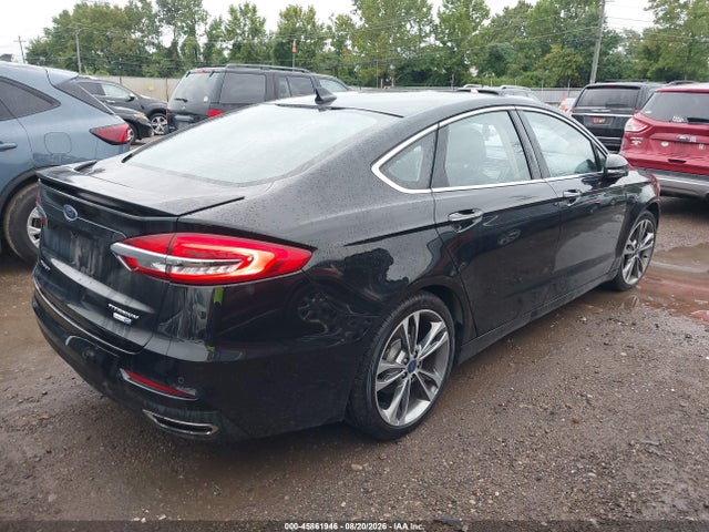 2019 Ford Fusion Titanium მანქანა იყიდება აუქციონზე, vin: 3FA6P0D9XKR105782, აუქციონის ნომერი: 45861946