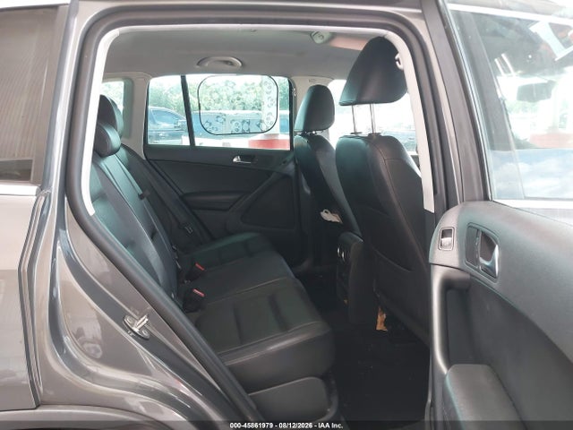 2013 Volkswagen Tiguan Se მანქანა იყიდება აუქციონზე, vin: WVGAV7AX1DW023005, აუქციონის ნომერი: 45861979