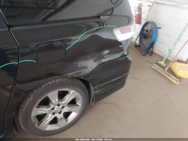 2013 Toyota Sienna Se 8 Passenger მანქანა იყიდება აუქციონზე, vin: 5TDXK3DC4DS305700, აუქციონის ნომერი: 45861980