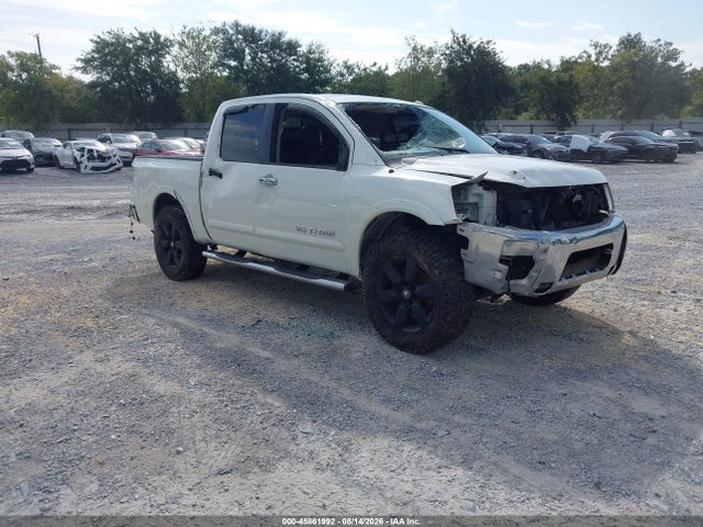 45861992 :رقم المزاد ، 1N6BA0EC1FN500721 vin ، 2015 Nissan Titan Sl مزاد بيع