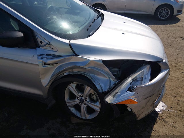 45861998 :رقم المزاد ، 1FMCU0F71EUE47096 vin ، 2014 Ford Escape S مزاد بيع