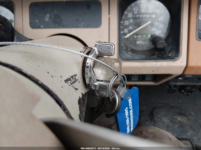 Продажа на аукционе авто 1990 Jeep Wrangler / Yj S, vin: 2J4FY19E2LJ520016, номер лота: 45862013