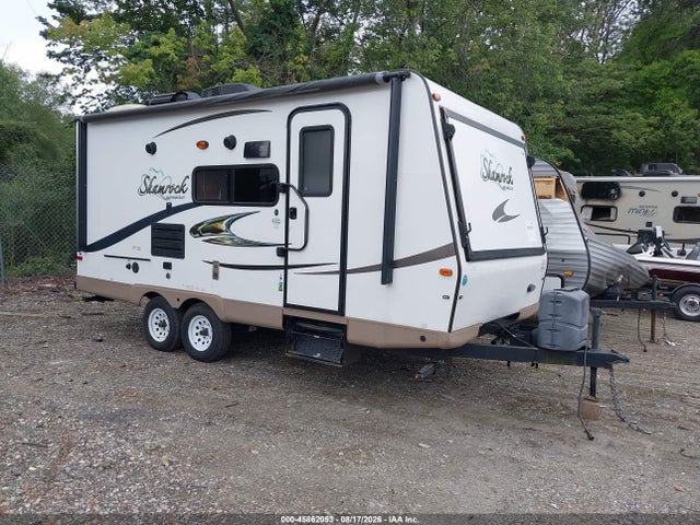 Auction sale of the 2015 Flagstaff Other, vin: 4X4TFLW23FZ136532, lot number: 45862053