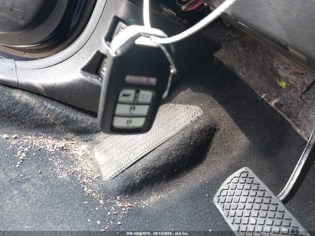 45862070 :رقم المزاد ، 7FARW2H96KE035350 vin ، 2019 Honda Cr-v Touring مزاد بيع