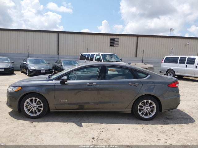 Продаж на аукціоні авто 2019 Ford Fusion Hybrid Se, vin: 3FA6P0LU3KR258686, номер лоту: 45862073