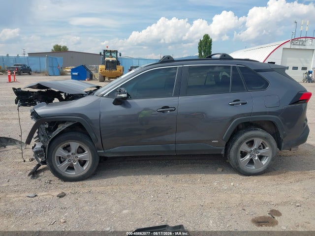 2022 Toyota Rav4 Hybrid Le მანქანა იყიდება აუქციონზე, vin: 4T3MWRFV8NU064202, აუქციონის ნომერი: 45862077