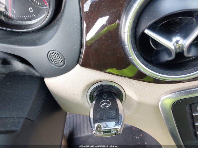 Продажа на аукционе авто 2018 Mercedes-benz Cla 250, vin: WDDSJ4EB0JN615522, номер лота: 45862090