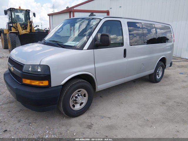 2021 Chevrolet Express Passenger Rwd 2500 Regular Wheelbase Ls მანქანა იყიდება აუქციონზე, vin: 1GAWGEFP6M1145169, აუქციონის ნომერი: 45862099