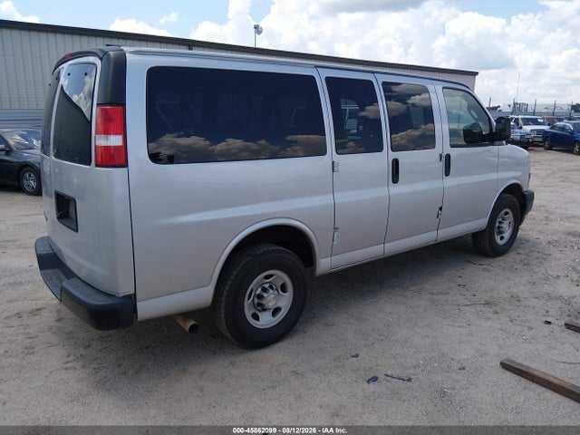 2021 Chevrolet Express Passenger Rwd 2500 Regular Wheelbase Ls მანქანა იყიდება აუქციონზე, vin: 1GAWGEFP6M1145169, აუქციონის ნომერი: 45862099