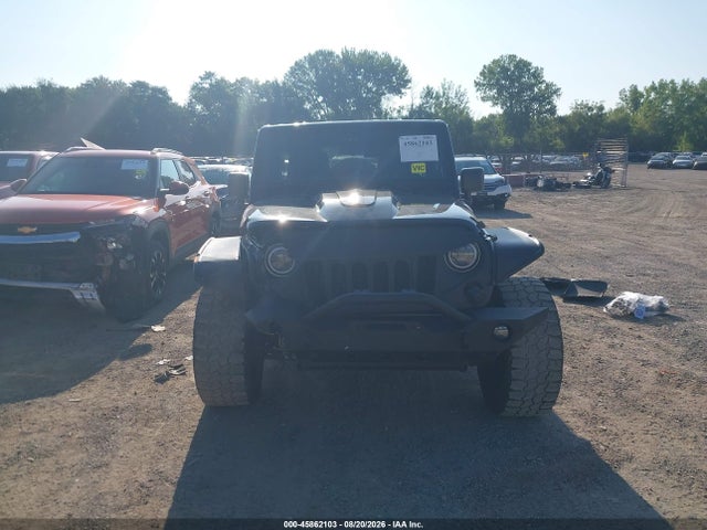 45862103 :رقم المزاد ، 1J4BA5H15BL557093 vin ، 2011 Jeep Wrangler Unlimited Sahara مزاد بيع