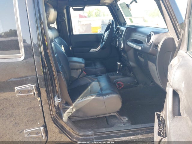 45862103 :رقم المزاد ، 1J4BA5H15BL557093 vin ، 2011 Jeep Wrangler Unlimited Sahara مزاد بيع