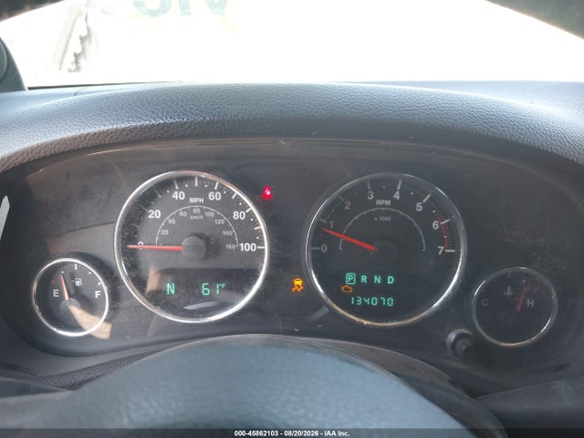 45862103 :رقم المزاد ، 1J4BA5H15BL557093 vin ، 2011 Jeep Wrangler Unlimited Sahara مزاد بيع