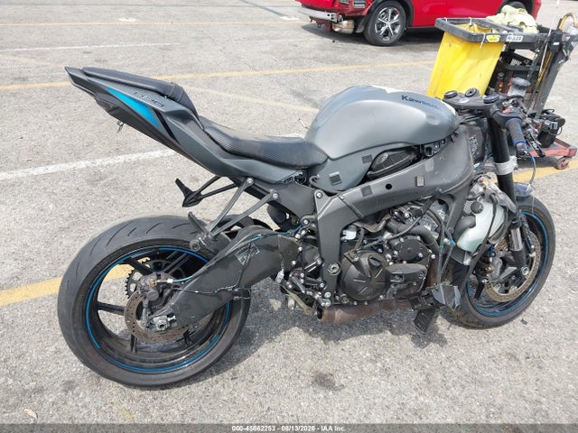 2025 Kawasaki Zx636 K მანქანა იყიდება აუქციონზე, vin: JKBZXJJ12SA022052, აუქციონის ნომერი: 45862253