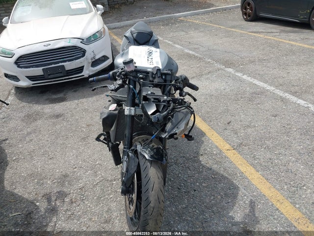 2025 Kawasaki Zx636 K მანქანა იყიდება აუქციონზე, vin: JKBZXJJ12SA022052, აუქციონის ნომერი: 45862253