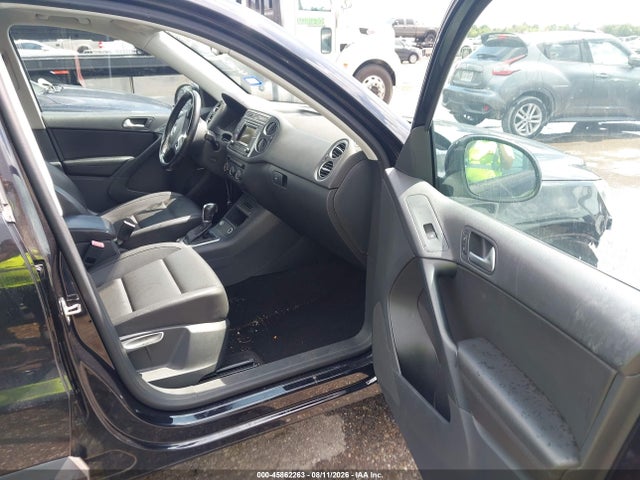 Продажа на аукционе авто 2016 Volkswagen Tiguan S, vin: WVGAV7AX5GW580861, номер лота: 45862263