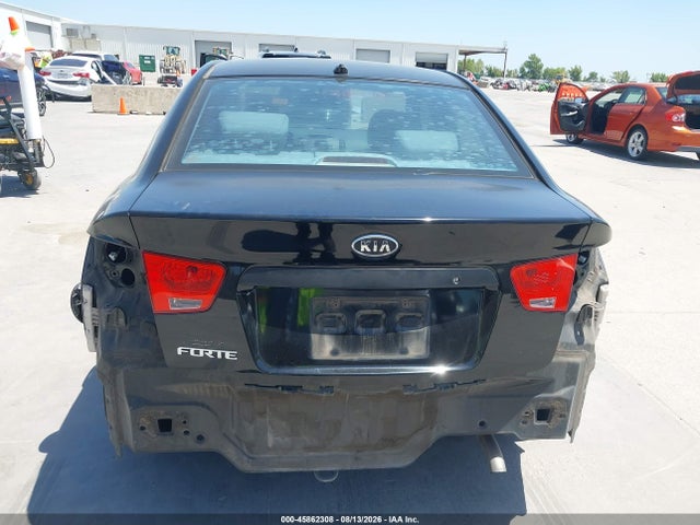 45862308 :رقم المزاد ، KNAFT4A20A5865769 vin ، 2010 Kia Forte Lx مزاد بيع