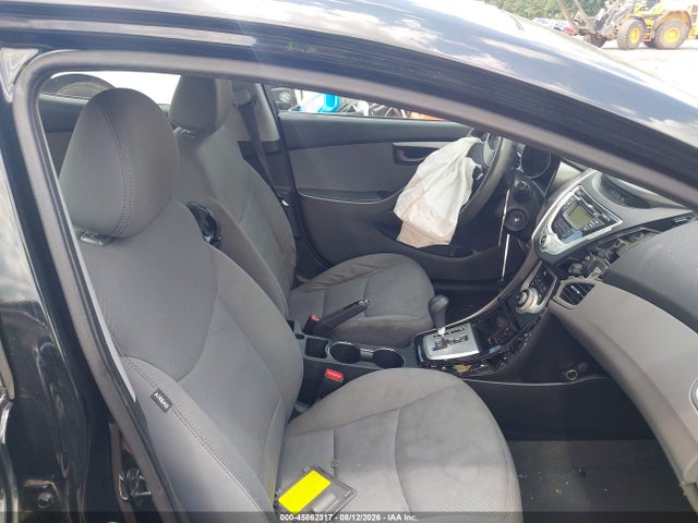 Продаж на аукціоні авто 2012 Hyundai Elantra Gls, vin: 5NPDH4AE4CH146999, номер лоту: 45862317