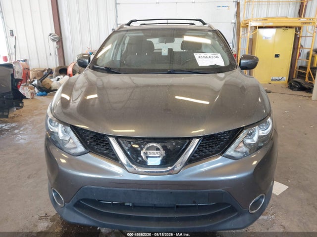 45862330 :رقم المزاد ، JN1BJ1CR0JW288108 vin ، 2018 Nissan Rogue Sport Sv مزاد بيع