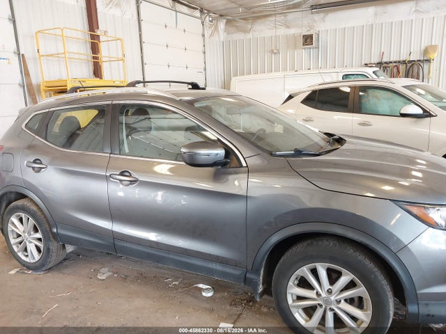 45862330 :رقم المزاد ، JN1BJ1CR0JW288108 vin ، 2018 Nissan Rogue Sport Sv مزاد بيع