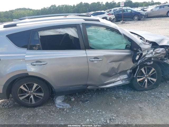Aukcja sprzedaży 2018 Toyota Rav4 Xle, vin: 2T3WFREV6JW421932, numer aukcji: 45862342