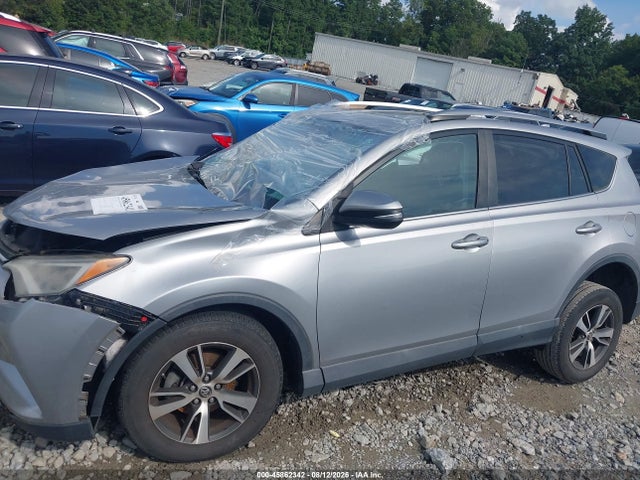 Aukcja sprzedaży 2018 Toyota Rav4 Xle, vin: 2T3WFREV6JW421932, numer aukcji: 45862342