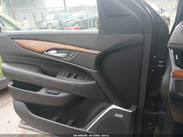 Aukcja sprzedaży 2017 Cadillac Escalade Luxury, vin: 1GYS4BKJ6HR239164, numer aukcji: 45862395
