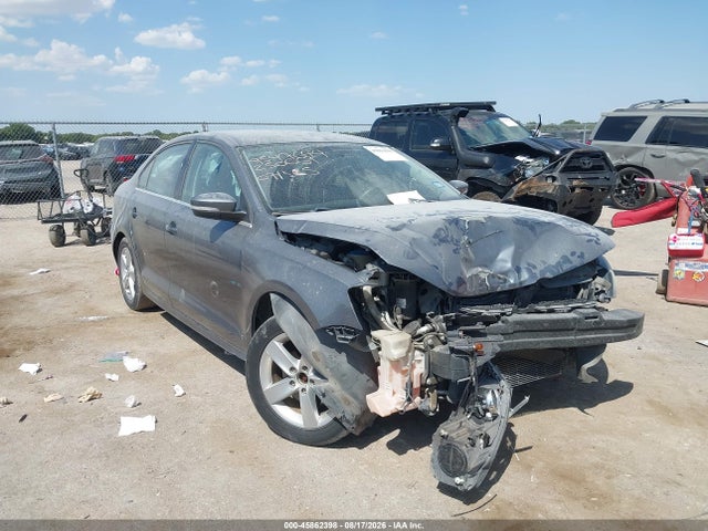 2014 Volkswagen Jetta 2.0l Tdi მანქანა იყიდება აუქციონზე, vin: 3VWLL7AJ6EM250669, აუქციონის ნომერი: 45862398
