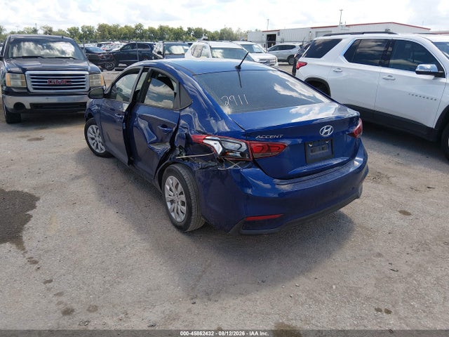 2021 Hyundai Accent Se/sel მანქანა იყიდება აუქციონზე, vin: 3KPC24A61ME147555, აუქციონის ნომერი: 45862432