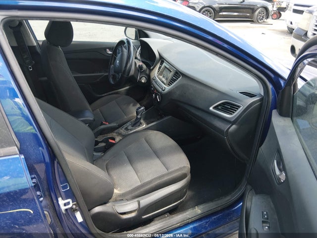 2021 Hyundai Accent Se/sel მანქანა იყიდება აუქციონზე, vin: 3KPC24A61ME147555, აუქციონის ნომერი: 45862432