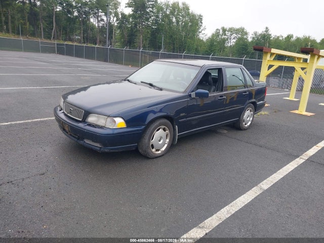1998 Volvo S70 Gtas/gtms მანქანა იყიდება აუქციონზე, vin: YV1LS5571W1541677, აუქციონის ნომერი: 45862466