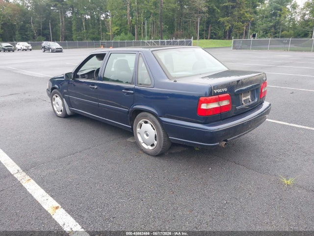 1998 Volvo S70 Gtas/gtms მანქანა იყიდება აუქციონზე, vin: YV1LS5571W1541677, აუქციონის ნომერი: 45862466