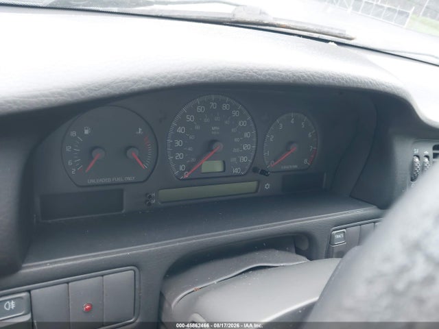 1998 Volvo S70 Gtas/gtms მანქანა იყიდება აუქციონზე, vin: YV1LS5571W1541677, აუქციონის ნომერი: 45862466