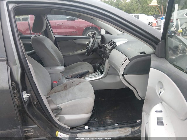 45862476 :رقم المزاد ، 2T1BU4EE9BC752846 vin ، 2011 Toyota Corolla Le مزاد بيع