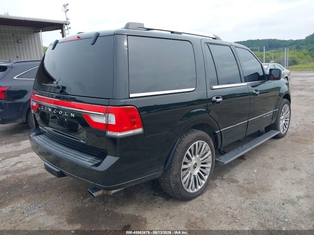 Продажа на аукционе авто 2017 Lincoln Navigator Reserve, vin: 5LMJJ2LT8HEL00492, номер лота: 45862479