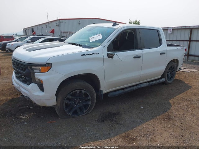 1GCPDBEK7NZ518358 Chevrolet Silverado 1500 4wd Short Bed Custom