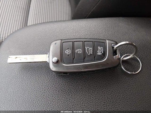 2021 Hyundai Kona Se მანქანა იყიდება აუქციონზე, vin: KM8K12AA3MU639136, აუქციონის ნომერი: 45862544