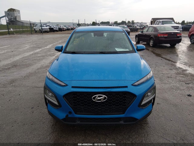 2021 Hyundai Kona Se მანქანა იყიდება აუქციონზე, vin: KM8K12AA3MU639136, აუქციონის ნომერი: 45862544