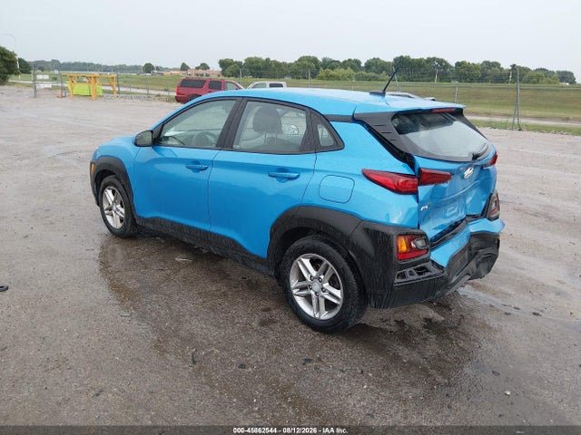 2021 Hyundai Kona Se მანქანა იყიდება აუქციონზე, vin: KM8K12AA3MU639136, აუქციონის ნომერი: 45862544