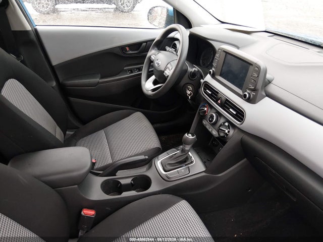 2021 Hyundai Kona Se მანქანა იყიდება აუქციონზე, vin: KM8K12AA3MU639136, აუქციონის ნომერი: 45862544