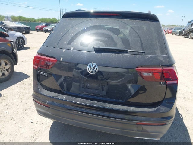 2019 Volkswagen Tiguan 2.0t S მანქანა იყიდება აუქციონზე, vin: 3VV1B7AX0KM081764, აუქციონის ნომერი: 45862585