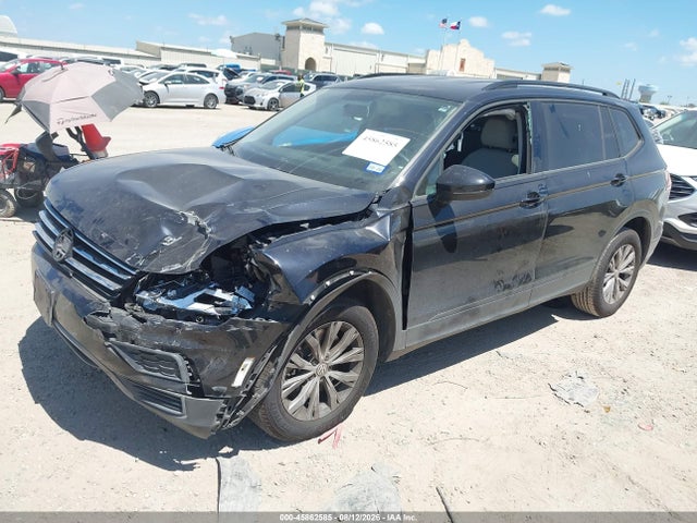 2019 Volkswagen Tiguan 2.0t S მანქანა იყიდება აუქციონზე, vin: 3VV1B7AX0KM081764, აუქციონის ნომერი: 45862585