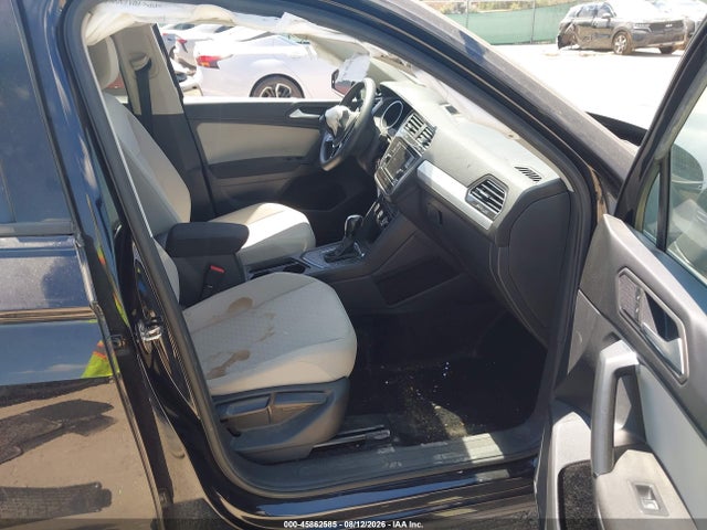 2019 Volkswagen Tiguan 2.0t S მანქანა იყიდება აუქციონზე, vin: 3VV1B7AX0KM081764, აუქციონის ნომერი: 45862585