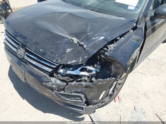 2019 Volkswagen Tiguan 2.0t S მანქანა იყიდება აუქციონზე, vin: 3VV1B7AX0KM081764, აუქციონის ნომერი: 45862585