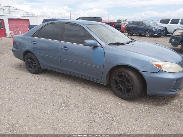 2004 Toyota Camry Le მანქანა იყიდება აუქციონზე, vin: 4T1BE32K64U892484, აუქციონის ნომერი: 45862587