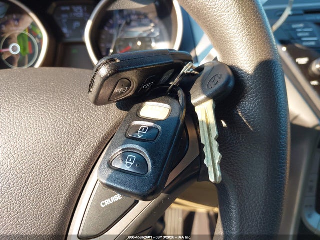 2013 Hyundai Elantra Gls მანქანა იყიდება აუქციონზე, vin: KMHDH4AE2DU753129, აუქციონის ნომერი: 45862601
