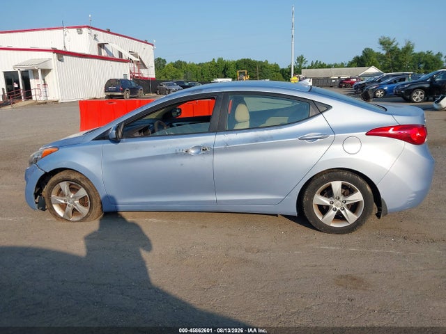 2013 Hyundai Elantra Gls მანქანა იყიდება აუქციონზე, vin: KMHDH4AE2DU753129, აუქციონის ნომერი: 45862601