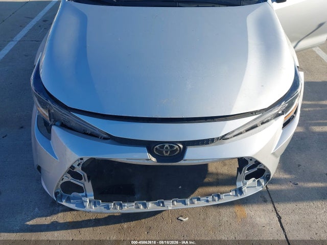 5YFEPMAE9MP174048 Toyota COROLLA LE