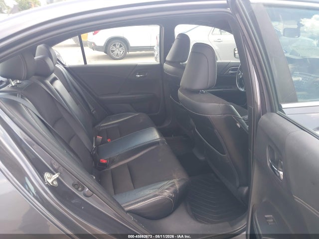 45862673 :رقم المزاد ، 1HGCR2F55HA122944 vin ، 2017 Honda Accord Sport مزاد بيع
