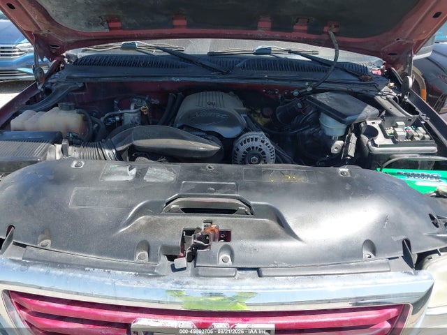 45862705 :رقم المزاد ، 2GTEC13T851381682 vin ، 2005 Gmc Sierra 1500 Sle مزاد بيع